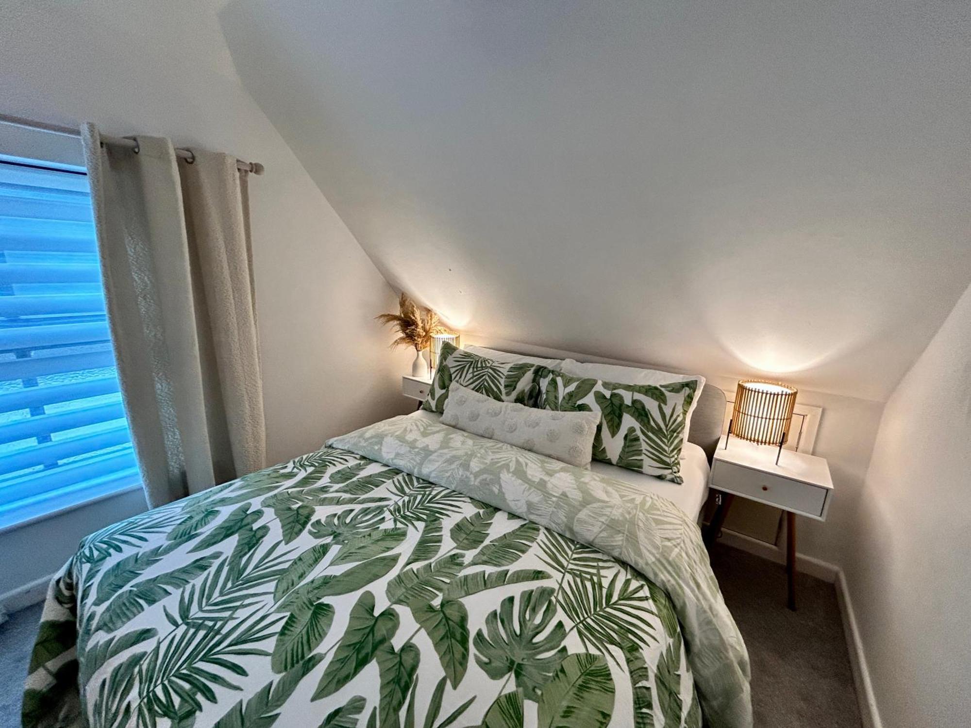 The Coach House - Bournemouth Villa Dış mekan fotoğraf